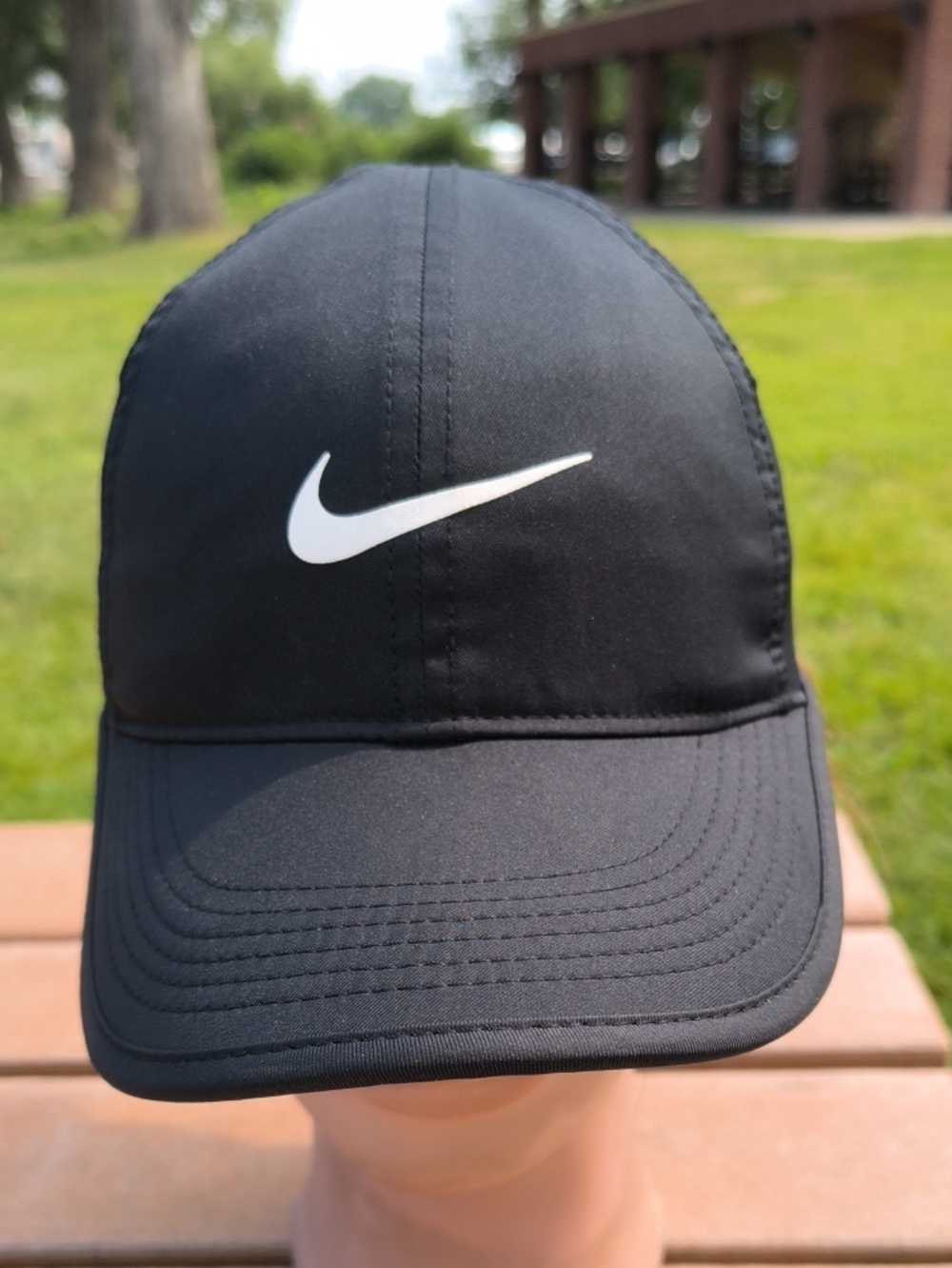 Nike Featherlight Dri-Fit Gym Cycling Running Vented Strap-on Hat Cap OSFM